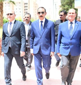 بحضور محافظ سوهاج ورئيس جامعة سوهاج الاهلية : اللواء أ.ح محمود خليفة يستعرض تحديات الامن القومي الماضي والحاضر للطلاب  احتفالا بذكرى تحرير سيناء